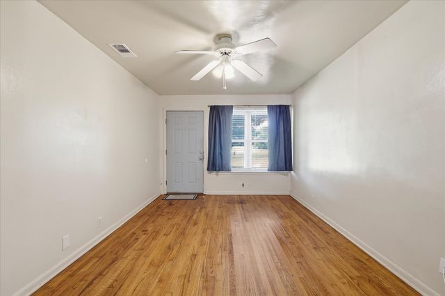 1005 Monterey Drive, Denton, TX 76209