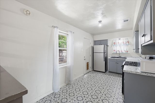 1005 Monterey Drive, Denton, TX 76209