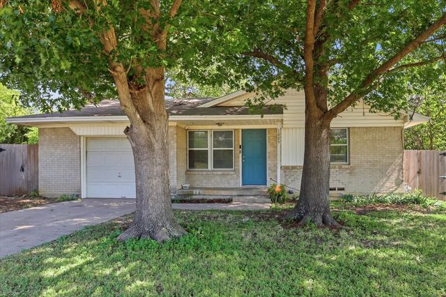 1005 Monterey Drive, Denton, TX 76209