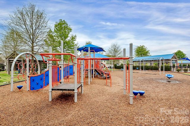 9732 Springholm Drive, Charlotte, NC 28278