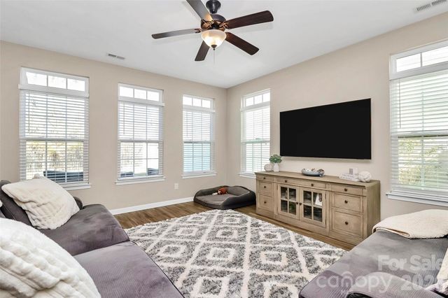 9732 Springholm Drive, Charlotte, NC 28278