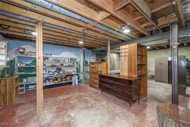 737 Allerton St, Kent, OH 44240