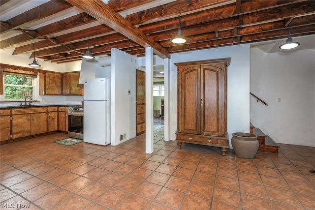 737 Allerton St, Kent, OH 44240