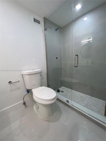 2899 Collins Ave 610, Miami Beach, FL 33140