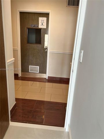 2899 Collins Ave 610, Miami Beach, FL 33140