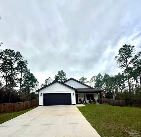 2943 N 13th Ave, Milton, FL 32583