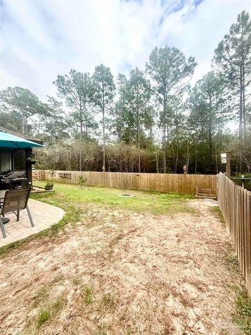 2943 N 13th Ave, Milton, FL 32583