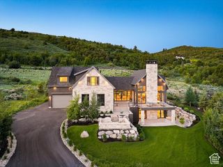 6459 E SUMMIT CV, Huntsville, UT 84317