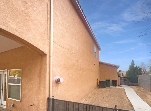 3856 Spyglass Loop SE, Rio Rancho, NM 87124