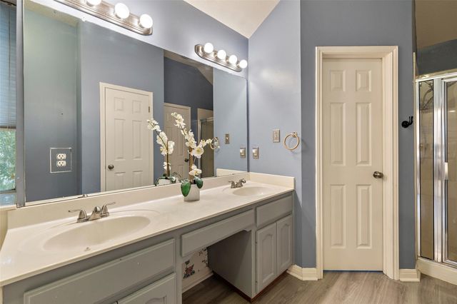 900 Laurel CV, Buda, TX 78610