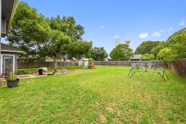 900 Laurel CV, Buda, TX 78610