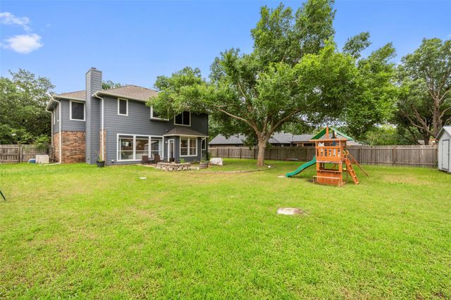900 Laurel CV, Buda, TX 78610