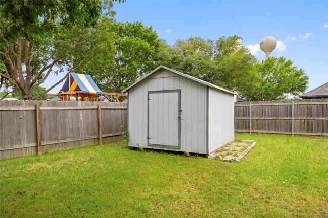 900 Laurel CV, Buda, TX 78610