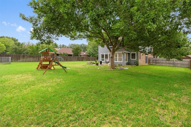 900 Laurel CV, Buda, TX 78610