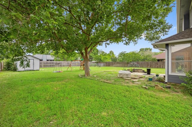 900 Laurel CV, Buda, TX 78610