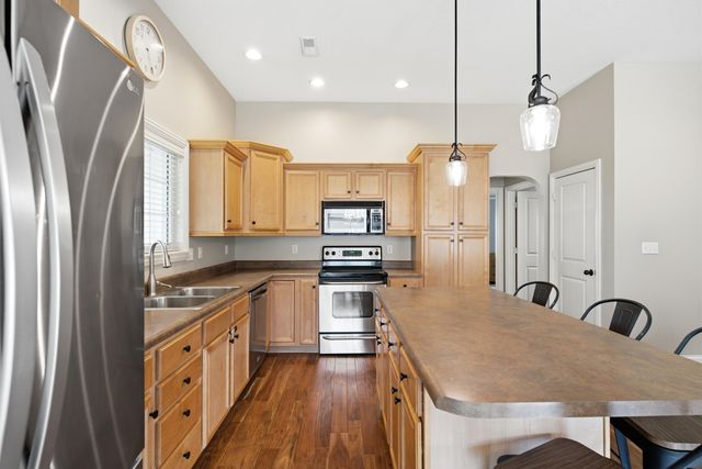 4759 LAKE VALLEY LN, Columbia, MO 65203