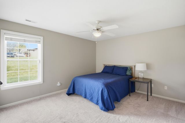 4759 LAKE VALLEY LN, Columbia, MO 65203