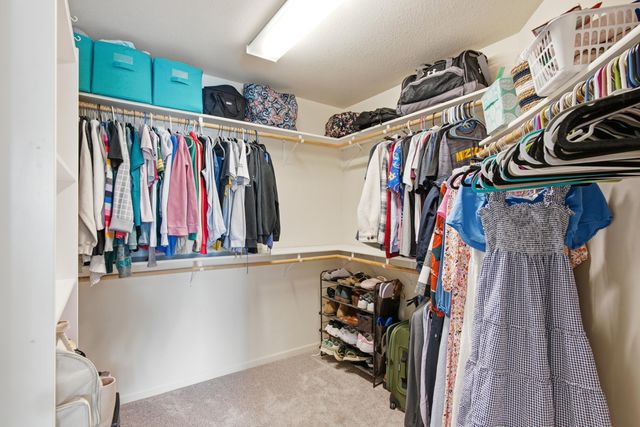 4759 LAKE VALLEY LN, Columbia, MO 65203