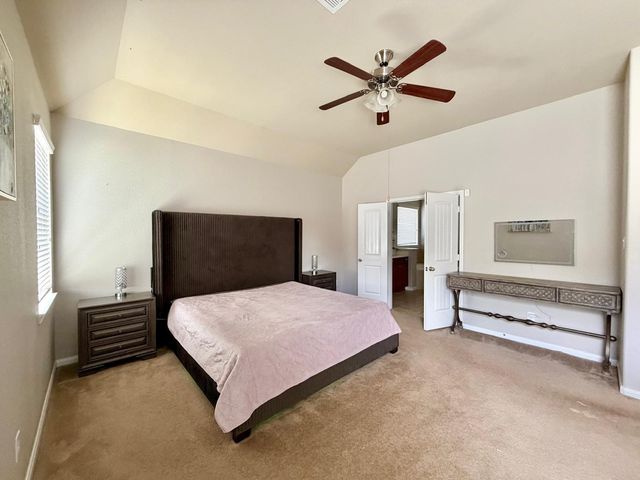 107 Jacobs Meadow Dr Drive, Conroe, TX 77384