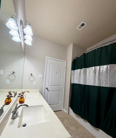 107 Jacobs Meadow Dr Drive, Conroe, TX 77384