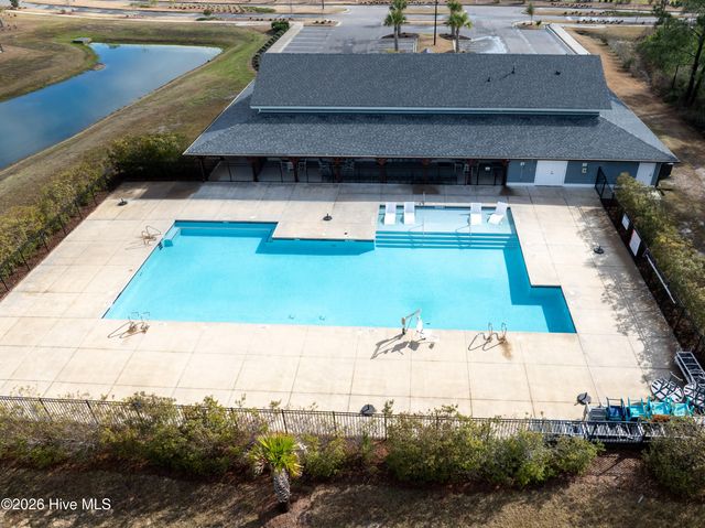 3444 Lake Club Circle, Southport, NC 28461