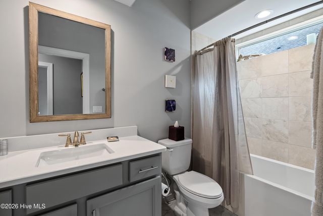 3444 Lake Club Circle, Southport, NC 28461