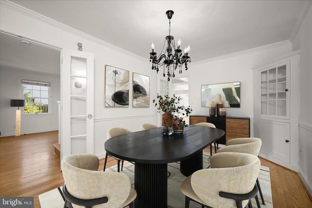 7012 EXETER RD, Bethesda, MD 20814