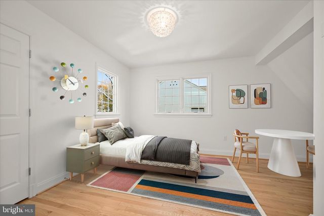 7012 EXETER RD, Bethesda, MD 20814