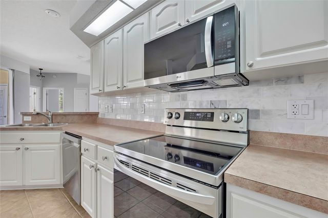 4628 BAYRIDGE COURT, Spring Hill, FL 34606