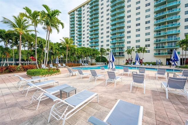 19370 Collins Ave 517, Sunny Isles Beach, FL 33160