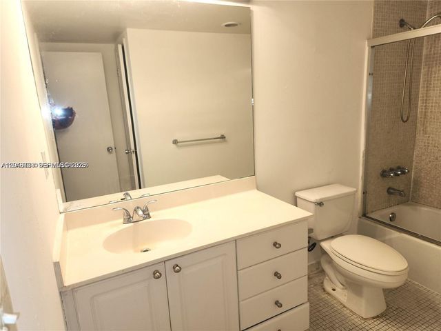 19370 Collins Ave 517, Sunny Isles Beach, FL 33160