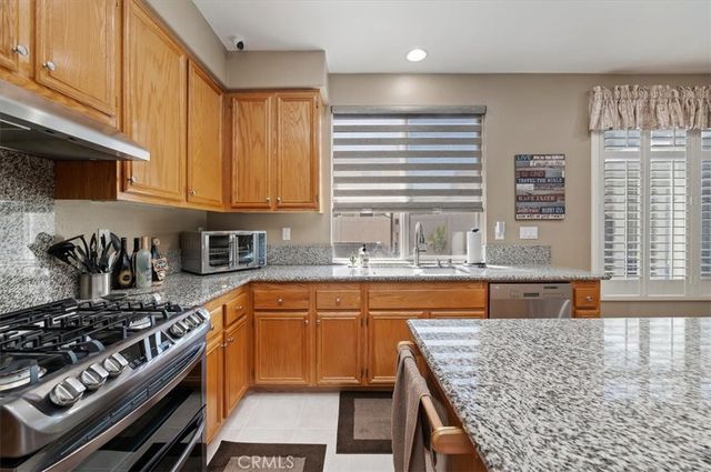 3745 Sawtooth Circle, Corona, CA 92881