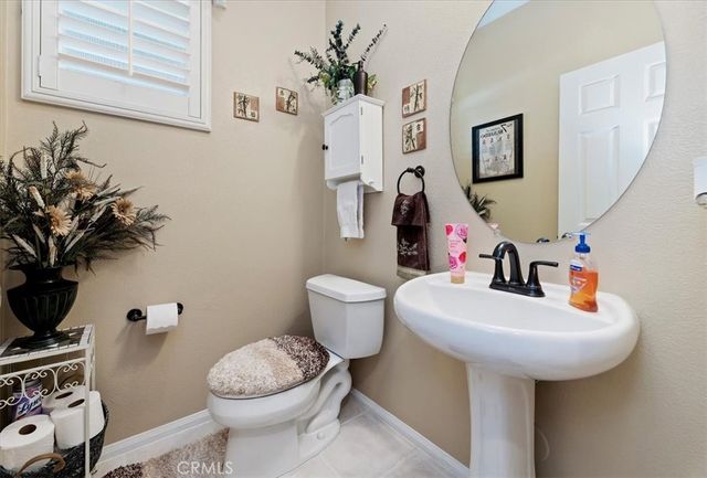 3745 Sawtooth Circle, Corona, CA 92881