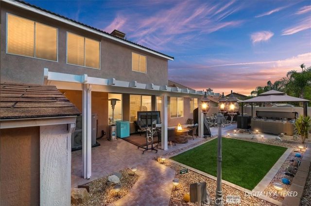 3745 Sawtooth Circle, Corona, CA 92881