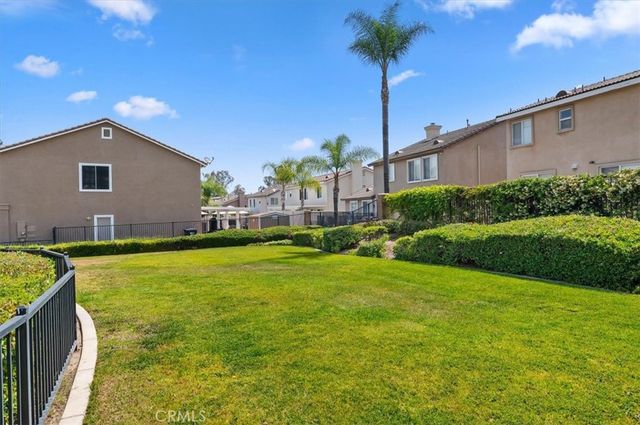 3745 Sawtooth Circle, Corona, CA 92881