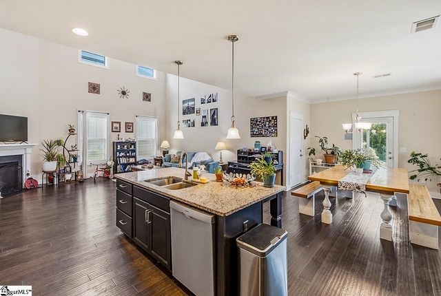 731 Rose Penny Lane, Spartanburg, SC 29301