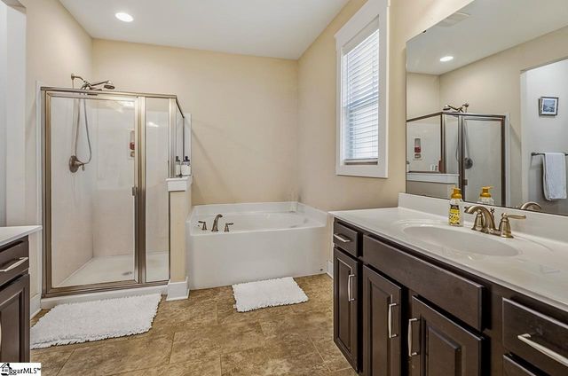 731 Rose Penny Lane, Spartanburg, SC 29301