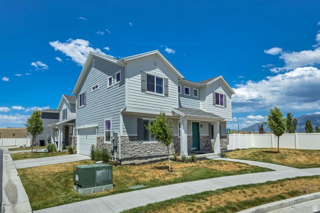2042 W LYDIA LN, Syracuse, UT 84075