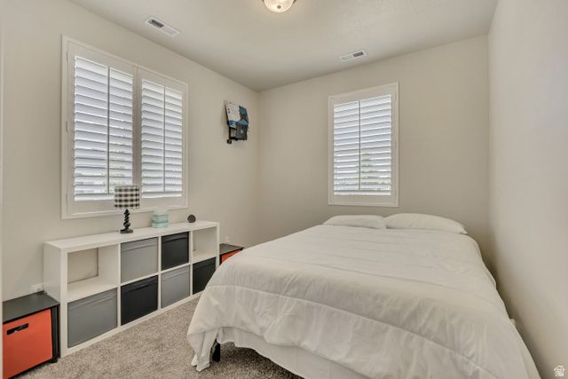 2042 W LYDIA LN, Syracuse, UT 84075