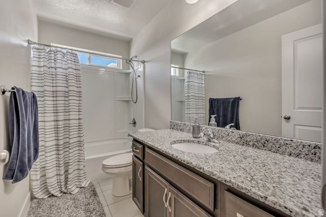 2042 W LYDIA LN, Syracuse, UT 84075
