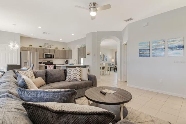 2607 DAULBY STREET, Kissimmee, FL 34747