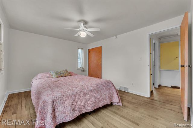 1974 Graefield Road, Birmingham, MI 48009