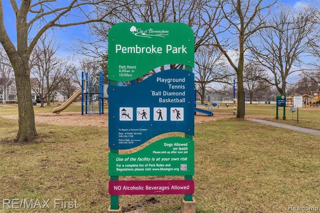 1974 Graefield Road, Birmingham, MI 48009