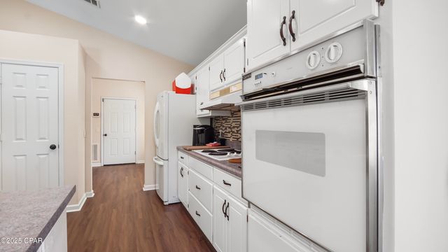 1701 Sutherland Road, Lynn Haven, FL 32444
