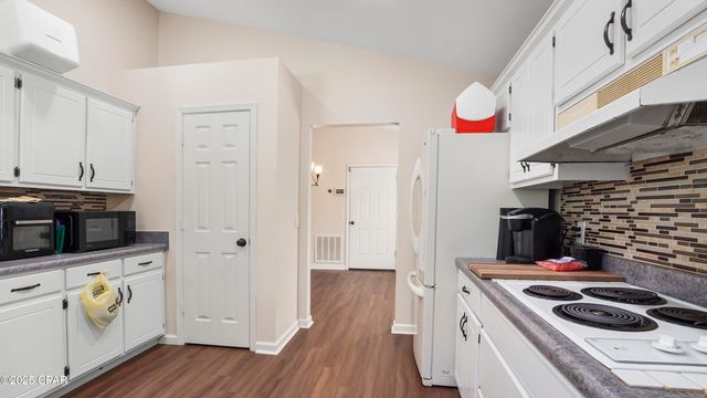 1701 Sutherland Road, Lynn Haven, FL 32444