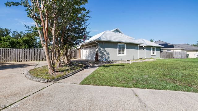 1701 Sutherland Road, Lynn Haven, FL 32444