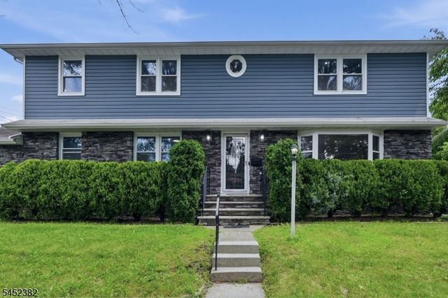 88 6Th St, Clifton City, NJ 07011