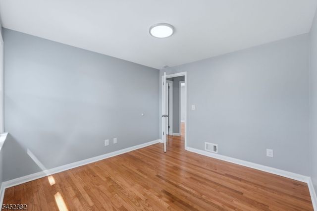 88 6Th St, Clifton City, NJ 07011