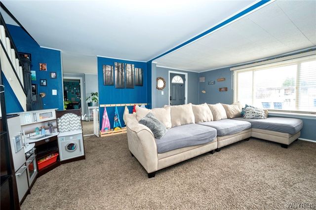 5944 Lakeview, Hamburg, NY 14085