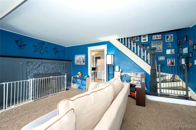 5944 Lakeview, Hamburg, NY 14085